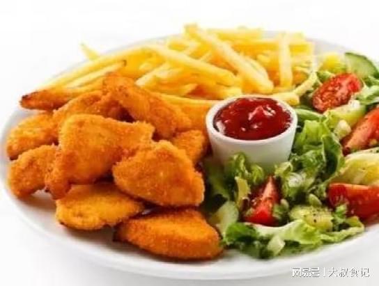 中老年人饮食需健康这3类食物不要再吃了越吃血压越高J9九游会 九游会J9(图3)
