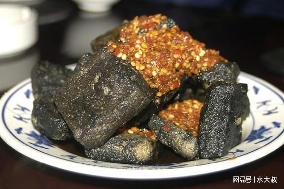 J9九游会 九游会J9这4种致癌食物很多人每天吃有没有你正在吃的食物比抽烟可怕(图5)