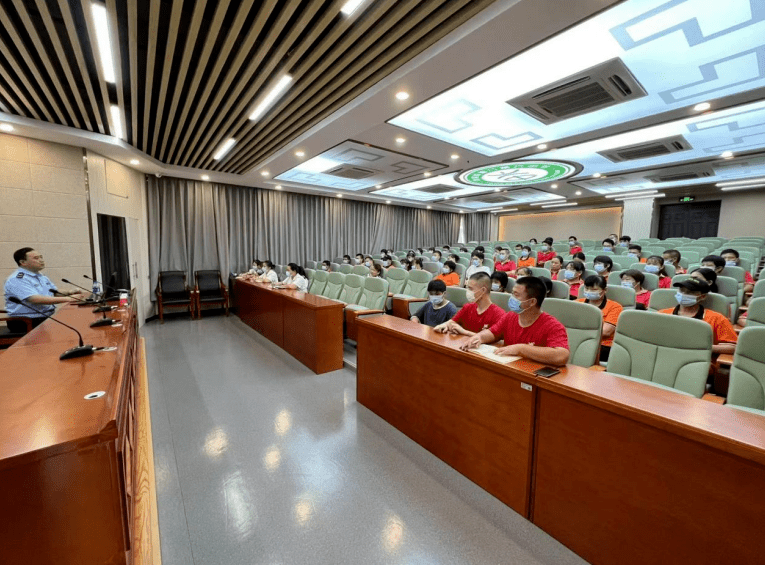 护航新学期｜我校开展开学J9九游会 九游会J9前食品安全工作培训(图2)