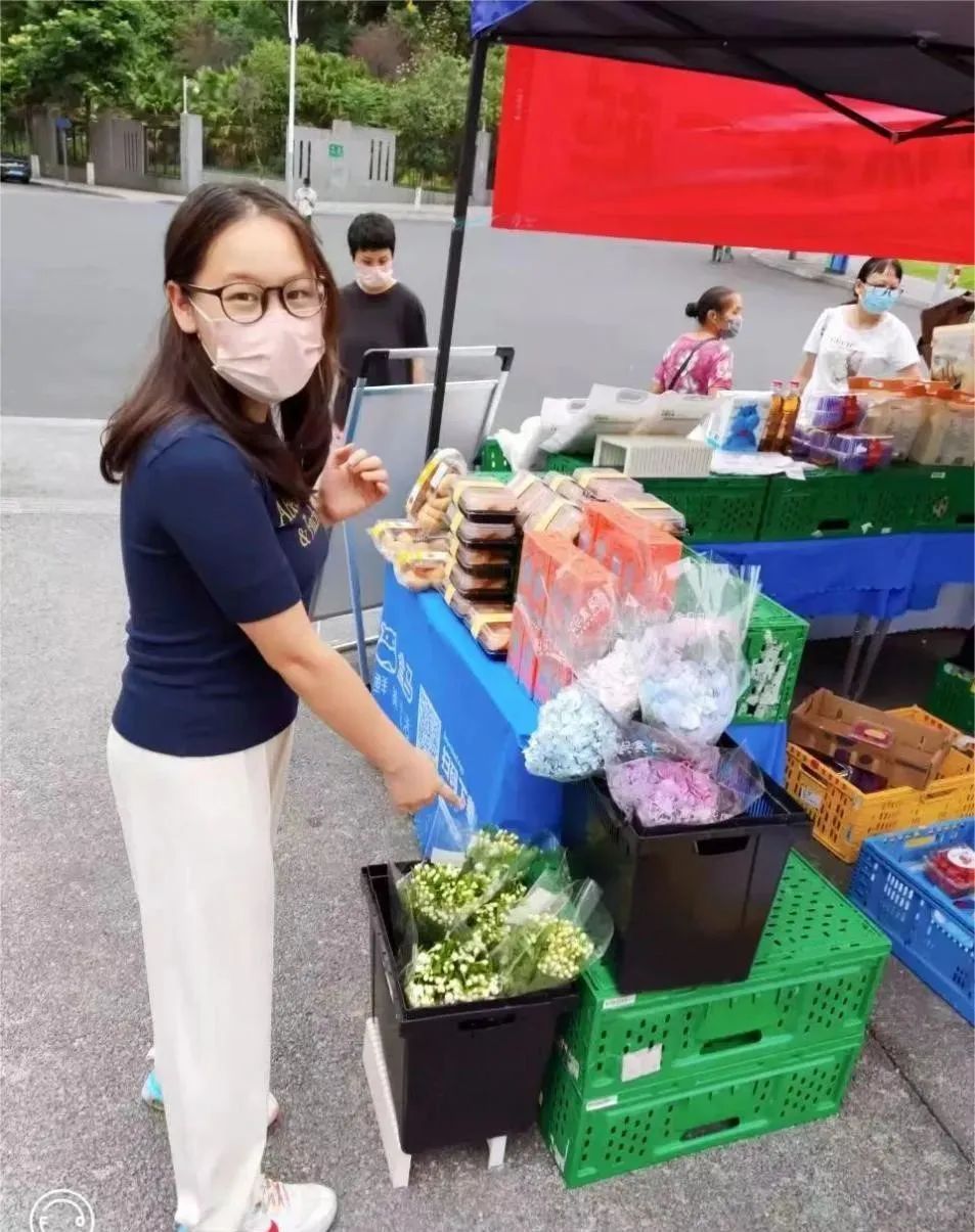 保供人守护成都：不涨价该做的折扣依然照做！除了食物这类商品也受欢迎J9九游会 九游会J9(图5)