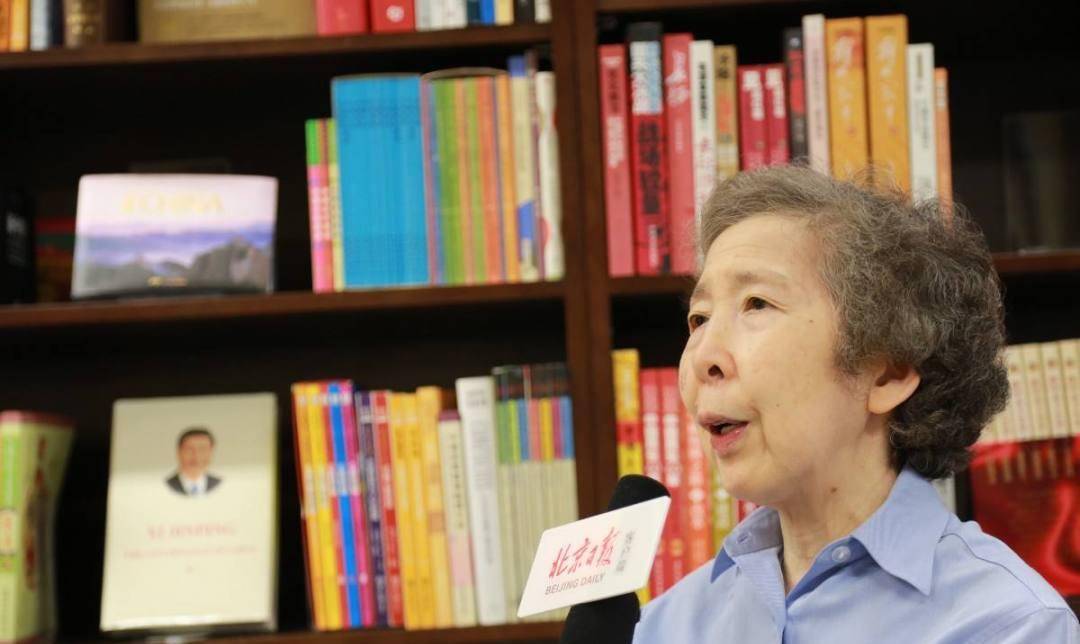 伍淑清：香港百亿公主从不化妆终身J9九游会 九游会J9未嫁一辈子都在做这件事(图8)