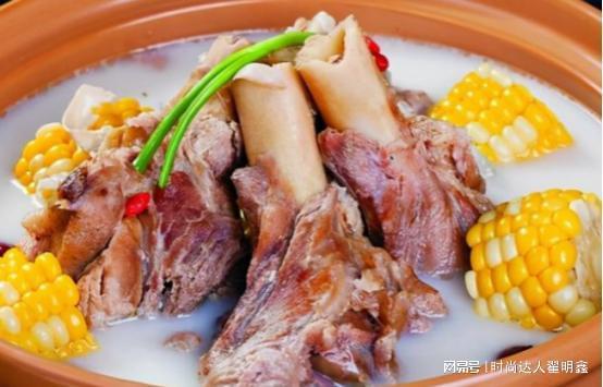 J9九游会 九游会J9尿酸高的男性预防肾衰竭须谨记：4种食物要少吃2件事要做好(图5)