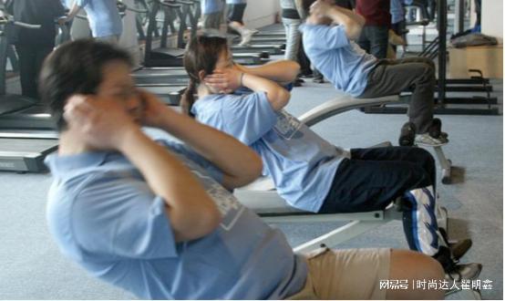 J9九游会 九游会J9尿酸高的男性预防肾衰竭须谨记：4种食物要少吃2件事要做好(图7)
