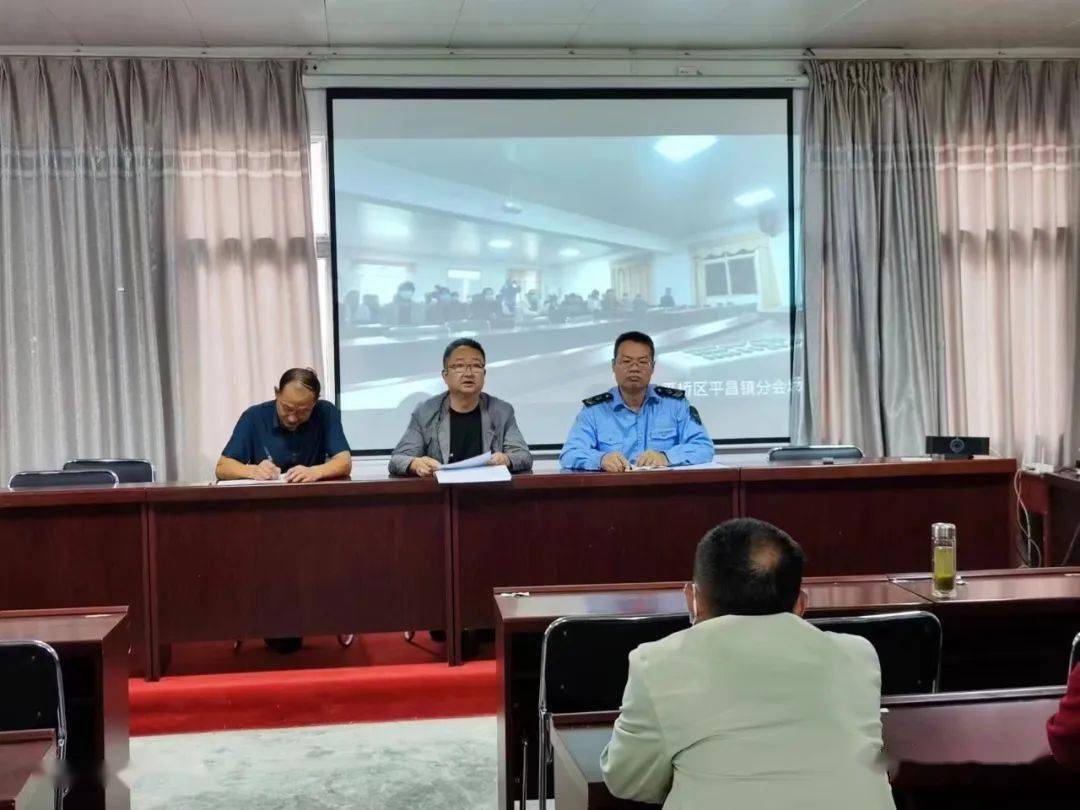 平昌关镇J9九游会 九游会J9：保障校园食品安全 护航未成年人健康成长(图1)