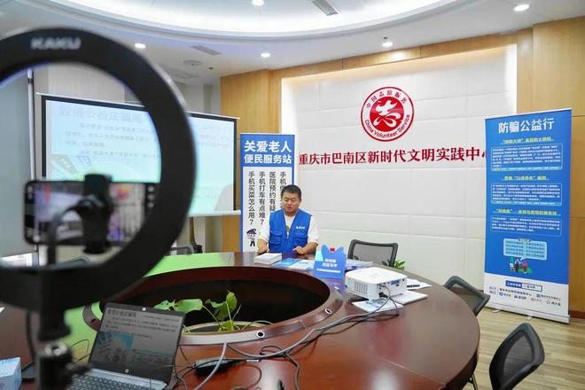南开中学校长：“希望数学考满分的同学也能J9九游会 九游会J9听懂贝多芬”(图4)