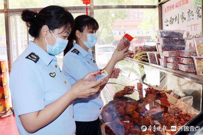 J9九游会 九游会J9无棣县市场监管局开展“三小”食品专项监督抽检(图1)