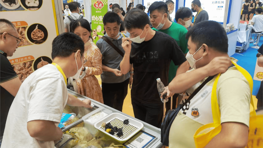 J9九游会 九游会J9元象食品亮相2022华食展优质产品收获近百家意向合作客户(图3)