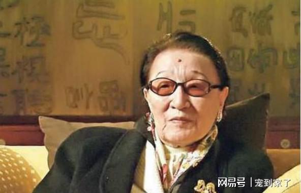 大清最后的格格金默玉：爱国主义者姐姐川岛芳子J9九游会 九游会J9却是头号女汉奸(图1)