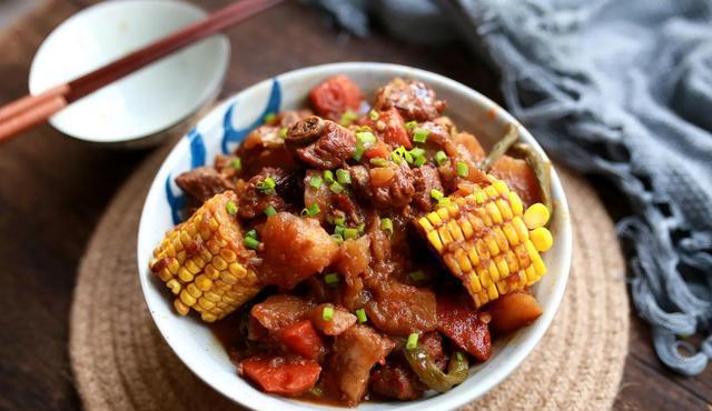 为什么中餐盐几乎只有一种西餐的盐却红、黑、绿、蓝什么都有？J9九游会 九游会J9(图8)