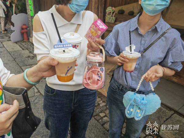 J9九游会 九游会J9记者调查：餐饮也盲盒 食品安全过关吗？(图1)