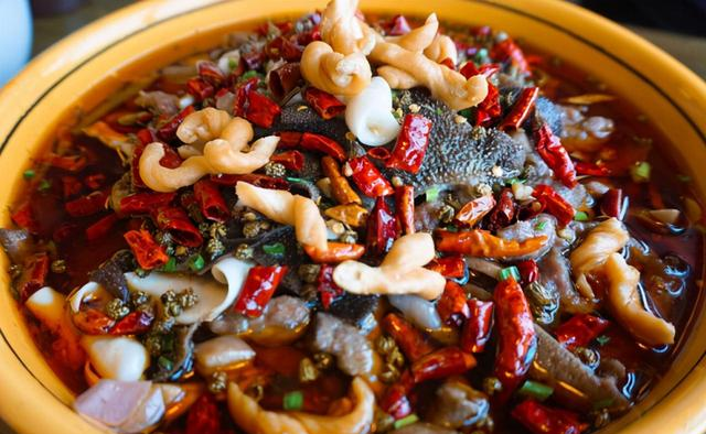 去川菜馆吃饭一旦点了这3道菜店员立马就能认出你J9九游会 九游会J9不是四川人(图4)