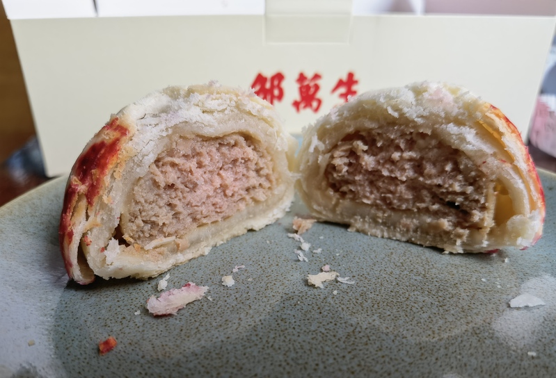 J9九游会 九游会J9上海鲜肉月饼市场有多“卷”？两条马路就有超过20个品牌、近100种口味！(图19)