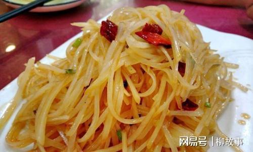 兰州这家川菜馆生意太好老板又在马路J9九游会 九游会J9对面开一家2家天天爆满(图4)