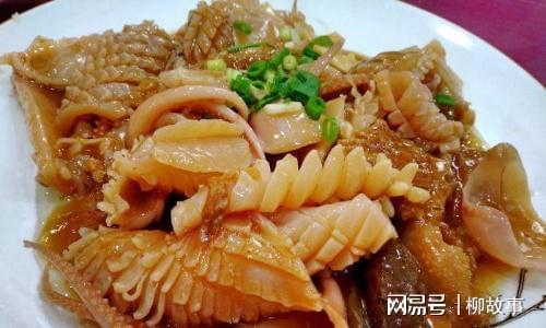 兰州这家川菜馆生意太好老板又在马路J9九游会 九游会J9对面开一家2家天天爆满(图2)
