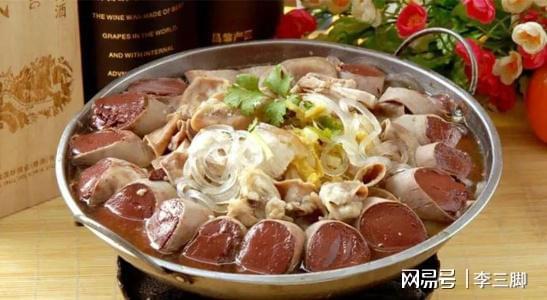 为何“粗糙”的东北菜能火遍全国？看完这4个原因明白了九游会J9 J9九游会(图7)