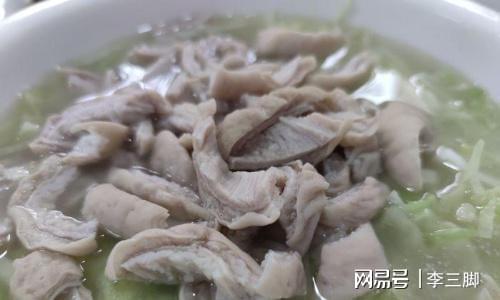 双流老字J9九游会 九游会J9号蘸水肥肠从10元涨到30元一盆成都人隔三差五来(图2)