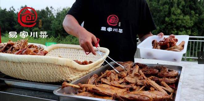 卤料调九游会J9 J9九游会卤味不是熬中药卤料少而精才出卤味多必定出药味(图3)