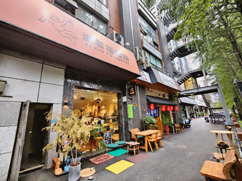 长宁这个停车场周边竟有一条美食街！九游会J9 J9九游会(图1)