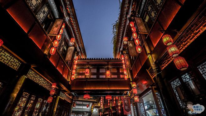 这座城又火了！不仅是新晋东亚文化之都2022世乒赛也在此举行J9九游会 九游会J9(图2)
