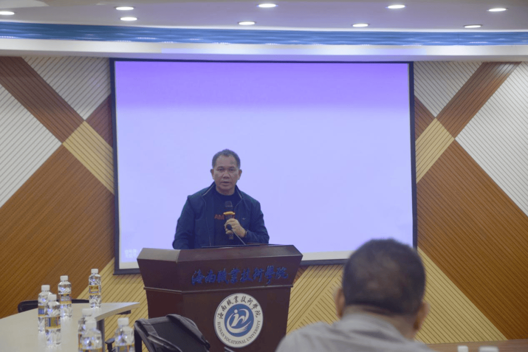 罗牛山股份有限公司餐饮服务通用卫生食品安全J9九游会 九游会J9操作规范培训圆满结束(图1)