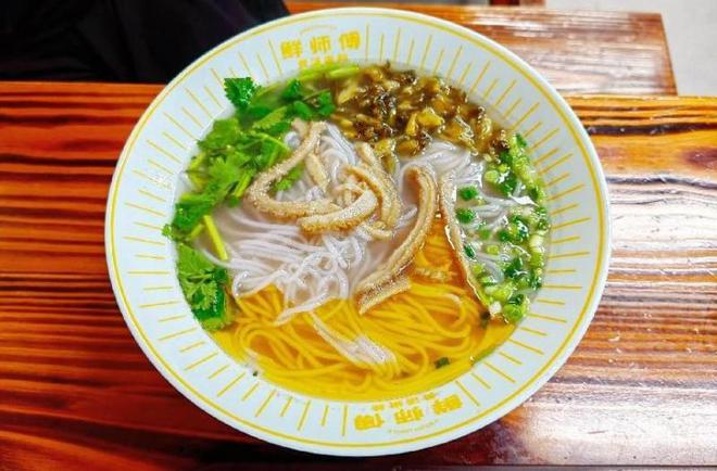 J9九游会 九游会J9小餐饮也能做出大事业解读鲜师傅杨志的创业之路！(图2)