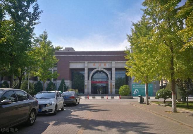 《带着瑜九游会J9 J9九游会伽去旅行》第897-900章：初吻(图1)