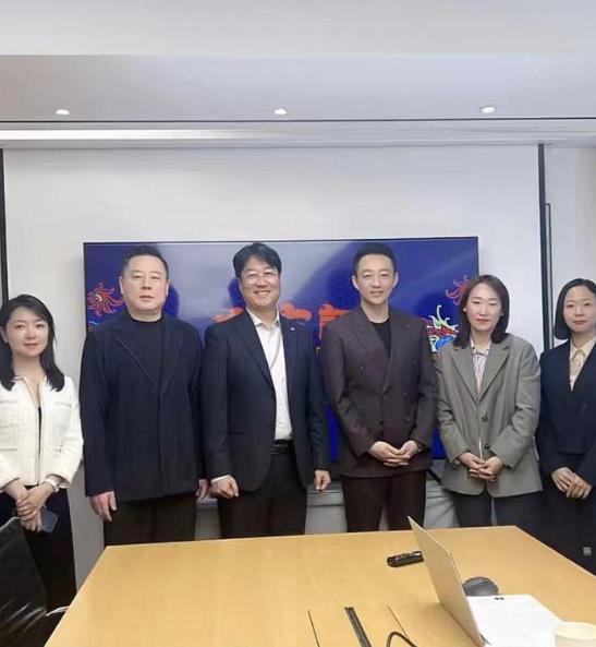 汪小菲把麻六记开到具俊晔的家乡一口流利英语征服合作伙伴九游会J9 J9九游会(图6)
